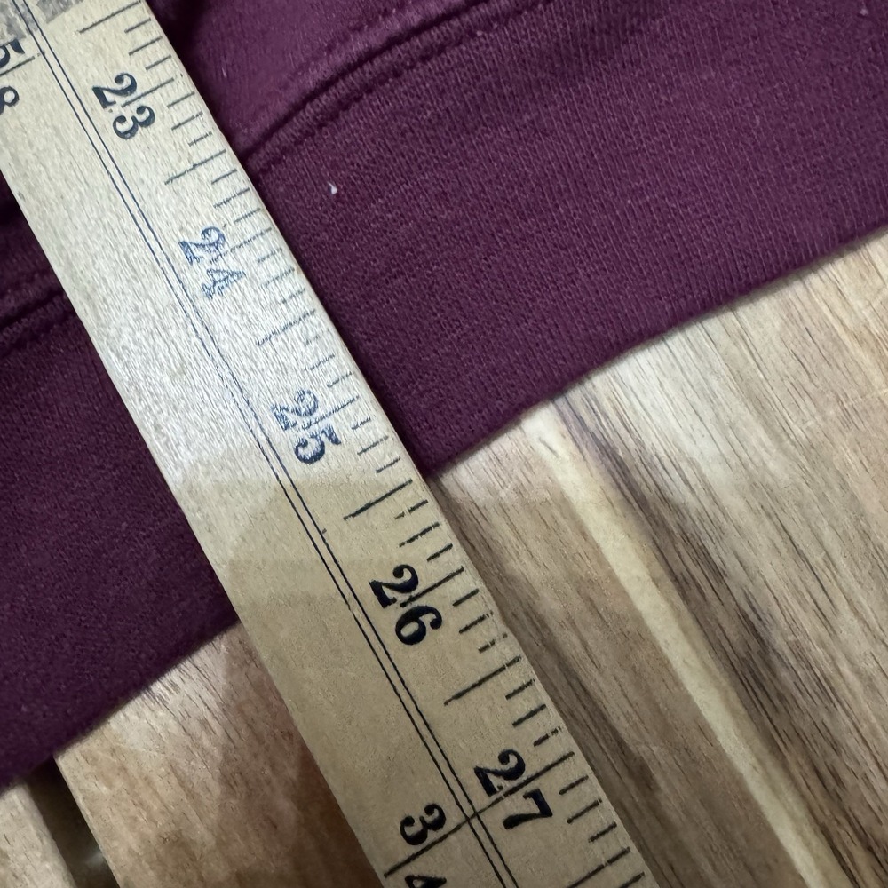Harvard University Sweatshirt Mens M Maroon Gildan Crewneck‎ Fleece Ivy League - Picture 6 of 7